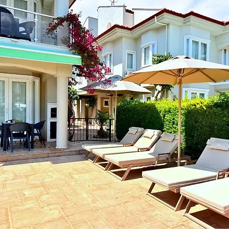 Villa Fethiye-çalış'ta 5 Yatak Odalı 10 Kişilik Coral 3 *
