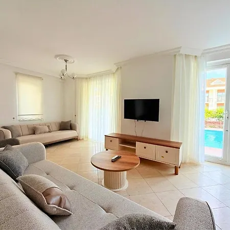 Fethiye-calis'ta 5 Yatak Odali 10 Kisilik Coral 3 别墅 *