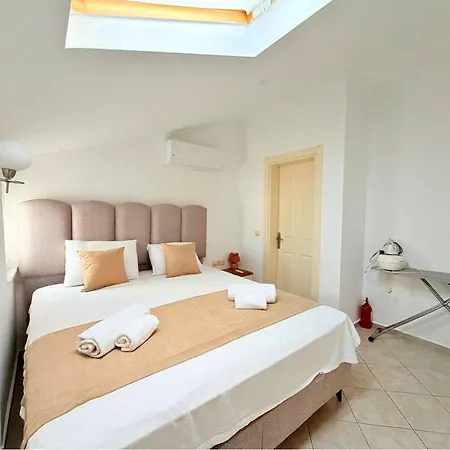 Fethiye-calis'ta 5 Yatak Odali 10 Kisilik Coral 3 * 费特希耶