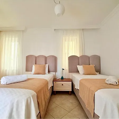 Fethiye-calis'ta 5 Yatak Odali 10 Kisilik Coral 3 费特希耶