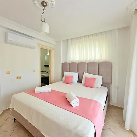 Fethiye-calis'ta 5 Yatak Odali 10 Kisilik Coral 3 费特希耶